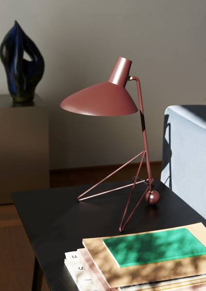 &tradition In Between SK23 Sortlakkert Sofa Bord