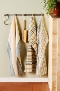 Hovedbilde IB Laursen Kj&oslash;kkenh&aring;ndkle Walter natur m/bl&aring; og gr&aring; striper